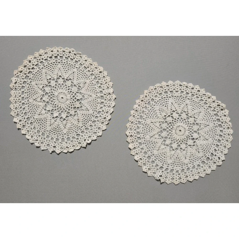Vintage Hand Crochet Doilies Off White Cotton Lace Round Set 2